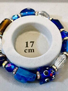 Blue Artisan Glass Beaded Stretch Bracelet – 17 cm